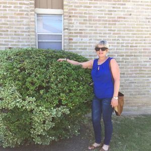 Meet your Posher, Yamila